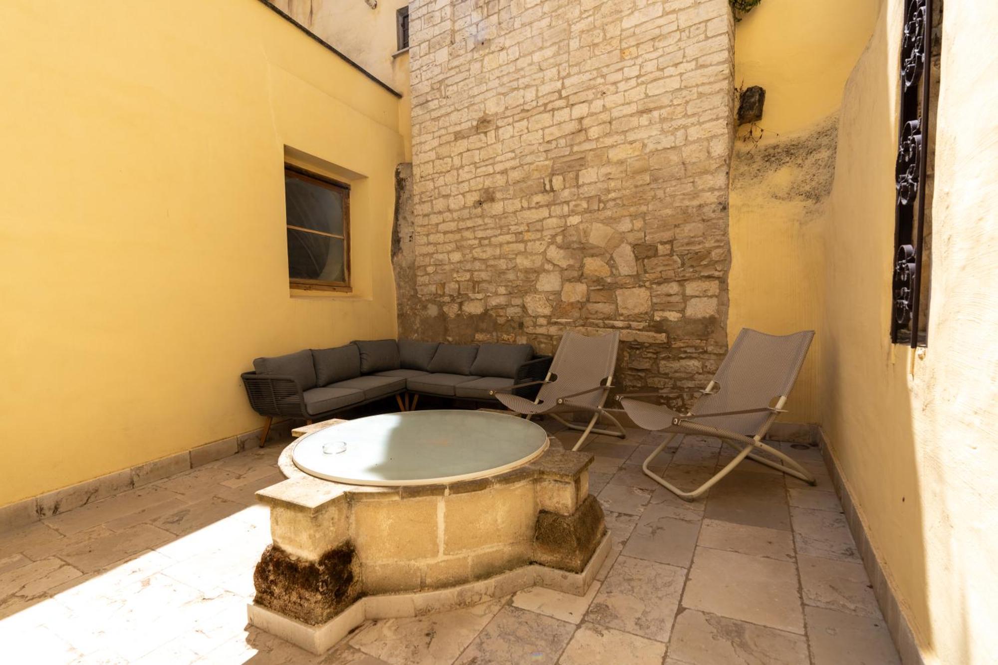 B&B Palazzo Vittoria Bisceglie Exterior photo